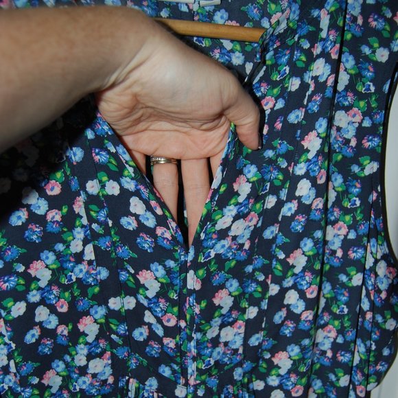 GAP sleeveless floral dress - Picture 5 of 6